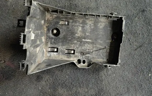 Citroen C4 Grand Picasso Battery tray 9663615380