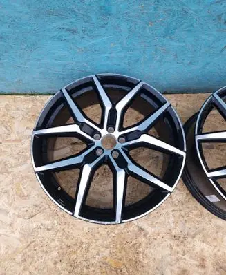 Volvo XC60 R21 alloy rim 32243745