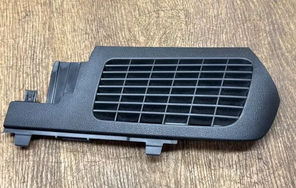 Audi Q5 SQ5 (D)pillar trim (top) 80A868605A