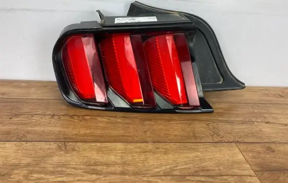 Ford Mustang VI Rear/tail lights FR3B13B505PI FR3B13B505