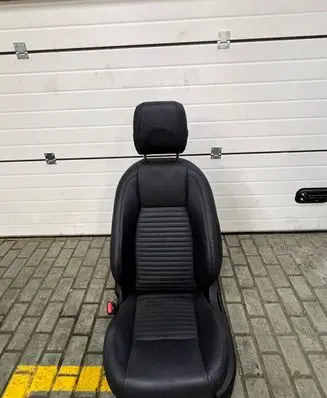 Land Rover Discovery Sport Front driver seat DPLA14C725DA GJ3214D600AD