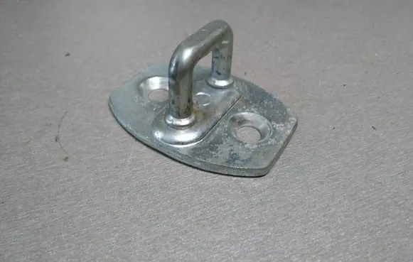 Toyota Corolla Verso AR10 Front door lock loop/hook striker 