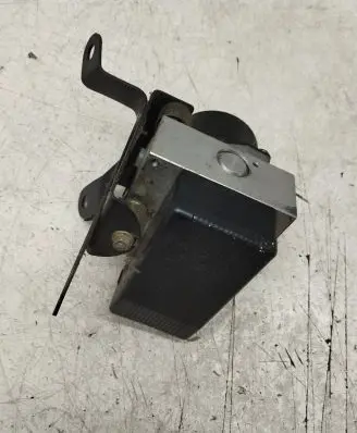 Toyota Hilux (N140, N150, N160, N170) ABS Pump 4451035090