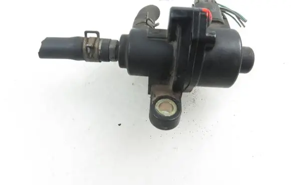 Nissan Pathfinder R50 Valve E9T17092