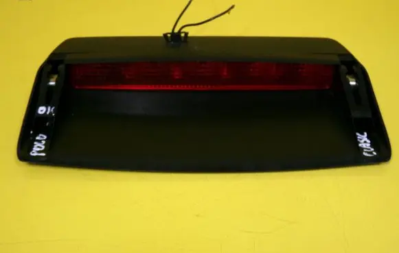 Volkswagen Polo III 6N 6N2 6NF Third/center stoplight 1H5945135A