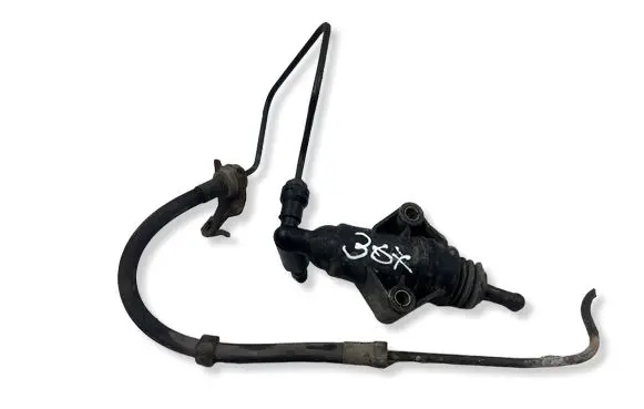 Volkswagen Golf IV Clutch master cylinder 