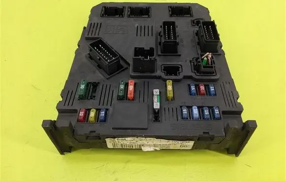 Citroen C3 Comfort/convenience module S118065100H
