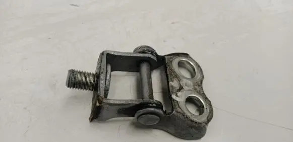 Toyota Yaris Tailgate/trunk/boot hinge