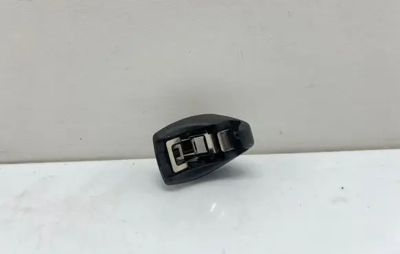 Sun visor clip/hook/bracket