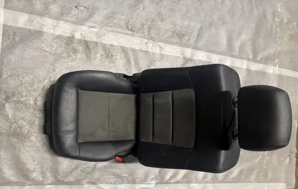 Mercedes-Benz E W212 Front passenger seat 