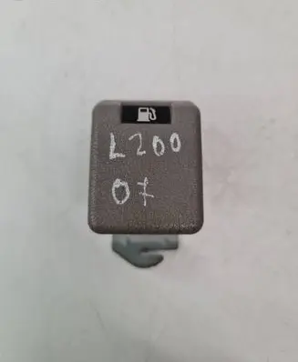 Mitsubishi L200 Fuel tank opening switch 