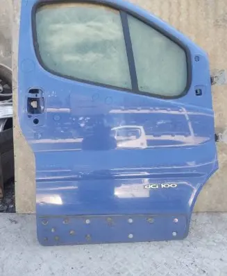 Renault Trafic II (X83) Front door
