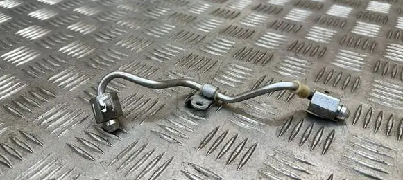 Mazda CX-5 II Fuel line pipe