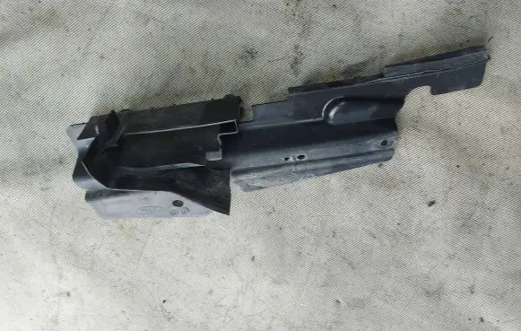 Ford Galaxy Fender end trim 6M21U02476AF D2L4A