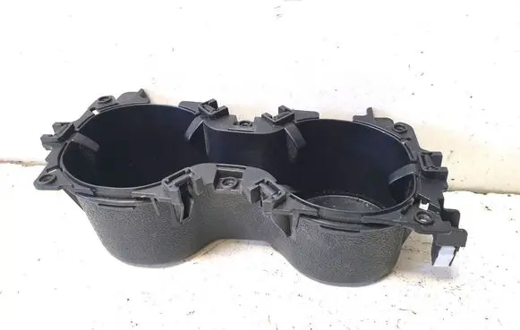 Hyundai Santa Fe Cup holder 84605S1DA0