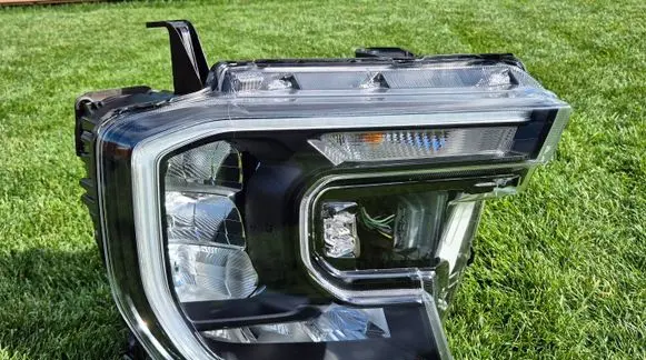 Headlight/headlamp