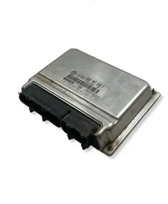 Volkswagen PASSAT B5 Engine control unit/module 8D0907558F 26SA4874 0261204614