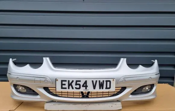 Mercedes-Benz C W203 Front bumper