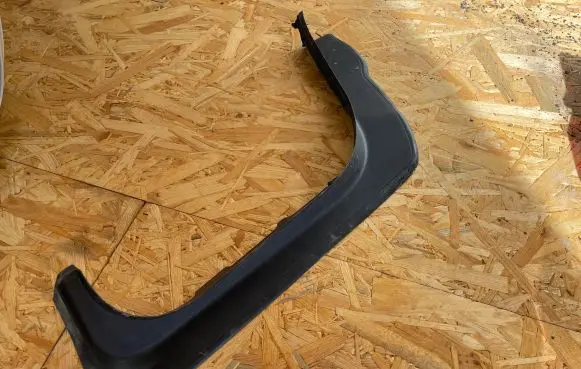 BMW 7 G11 G12 Rear/tail light trim molding 7342964