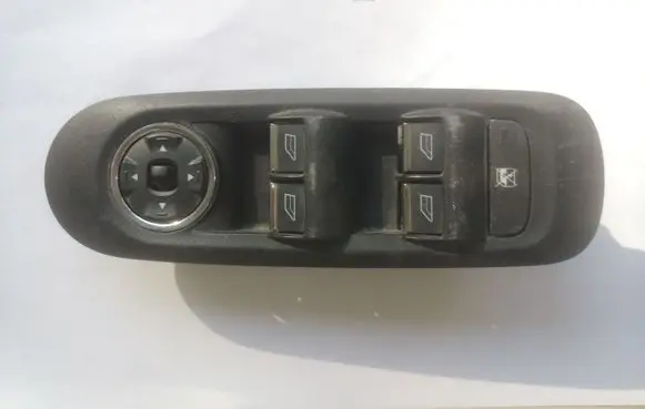 Ford Mondeo MK IV Electric window control switch 7S7T14A132AB 7S7T14A132