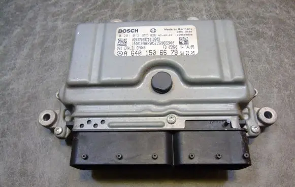 Mercedes-Benz B W245 Engine control unit/module A6401506679