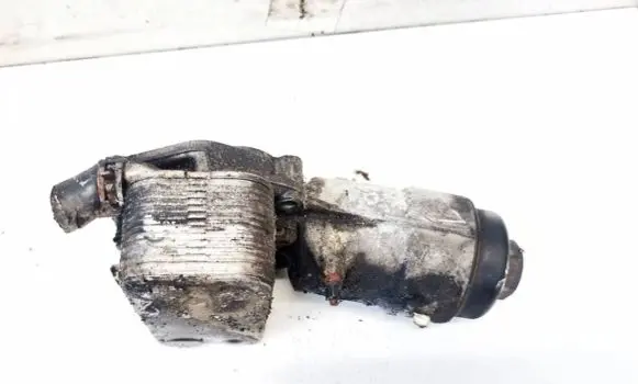 Opel Vectra B Oil filter cover 6740230200