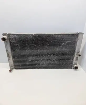 BMW 5 E60 E61 Coolant radiator 7792832 C3375