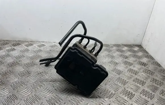 Mercedes-Benz C W204 ABS Pump A1729014100 A1724314312