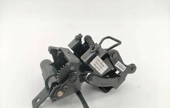 Opel Astra H Tailgate/trunk/boot lock/catch/latch 13197820
