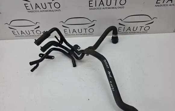 Volkswagen PASSAT B8 Engine coolant pipe/hose 04L121064AM 04L121051 04L121101