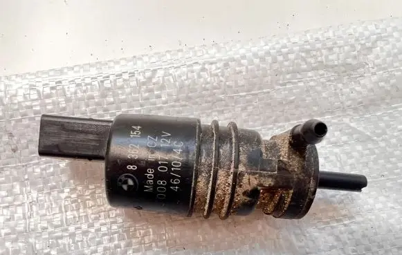 BMW 3 E46 Windscreen/windshield washer pump 83622154