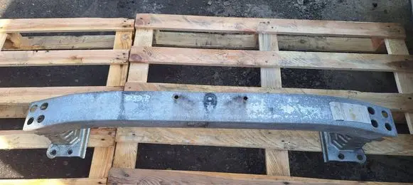 Toyota Corolla Verso E121 Front bumper cross member 