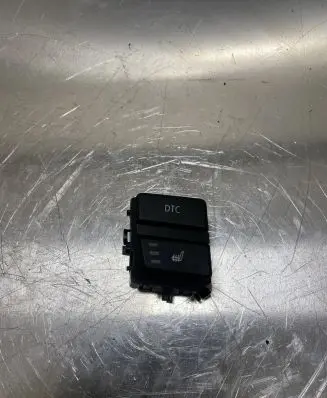 BMW 5 E60 E61 Seat heating switch 915905202