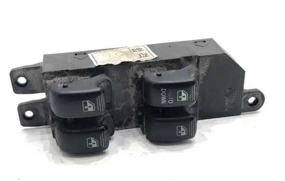 Hyundai Santa Fe Electric window control switch 93570-26000