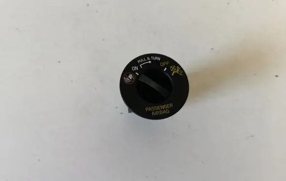 Volvo XC60 Passenger airbag on/off switch 31674767