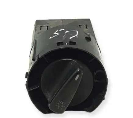 Skoda Fabia Mk1 (6Y) Light switch 3b0941531b