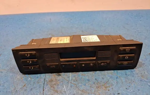 BMW 3 E36 Tailgate/trunk/boot open switch 64.116902440