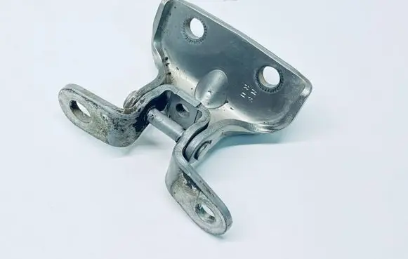 Rear door upper hinge