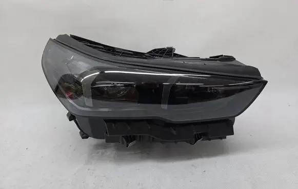 BMW 5 G60 Headlight/headlamp 5A798D8 5A798D8-09