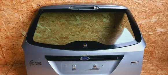 Ford Focus Tailgate/trunk/boot lid