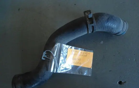 Hyundai Elantra Engine coolant pipe/hose