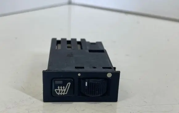BMW 5 E39 Seat heating switch 6138352259