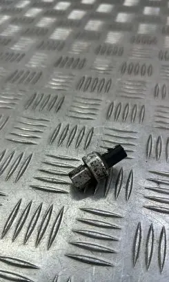 Air conditioning (A/C) pressure sensor