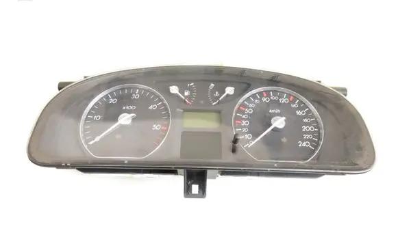 Renault Laguna II Speedometer (instrument cluster) 8200170314