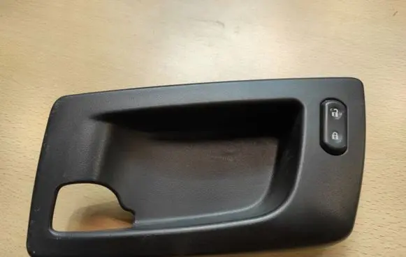 Cadillac SRX Front door handle cover 25752963