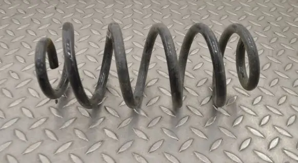 Volvo XC40 Rear coil spring
