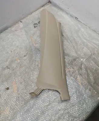 Volkswagen PASSAT B7 USA Rear seat side top trim 561867765
