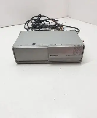Mitsubishi Grandis CD/DVD changer MZ312569