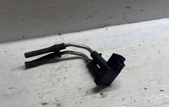 Volvo S60 Exhaust gas pressure sensor 30785486AA 101490833201