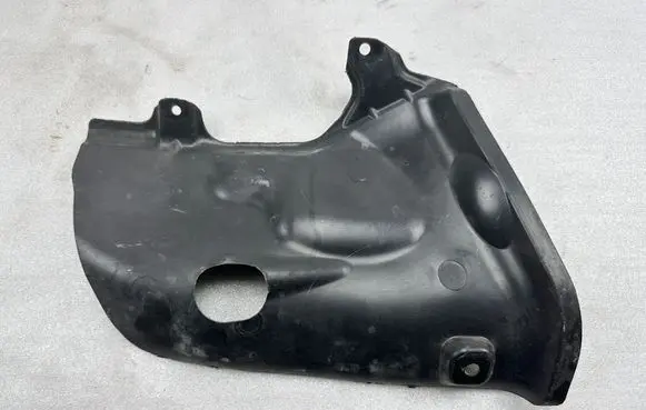 Mercedes-Benz S W222 Other engine bay part A2225240296